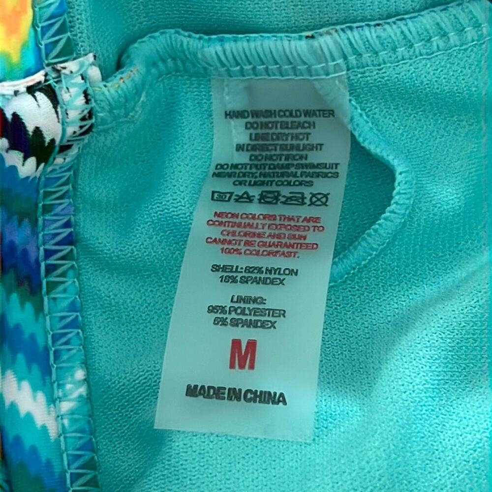 Colorful Racer Back Tankini Top Woman Size Medium - Picture 10 of 10